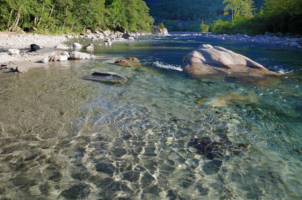 Myverzasca Resort Casa Rossa Brione  ภายนอก รูปภาพ