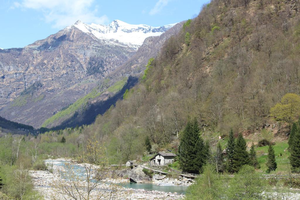 Myverzasca Resort Casa Rossa Brione  ภายนอก รูปภาพ