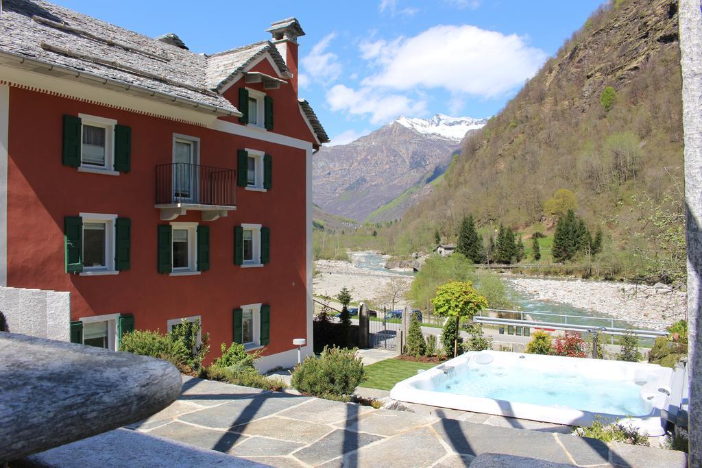 Myverzasca Resort Casa Rossa Brione  ภายนอก รูปภาพ
