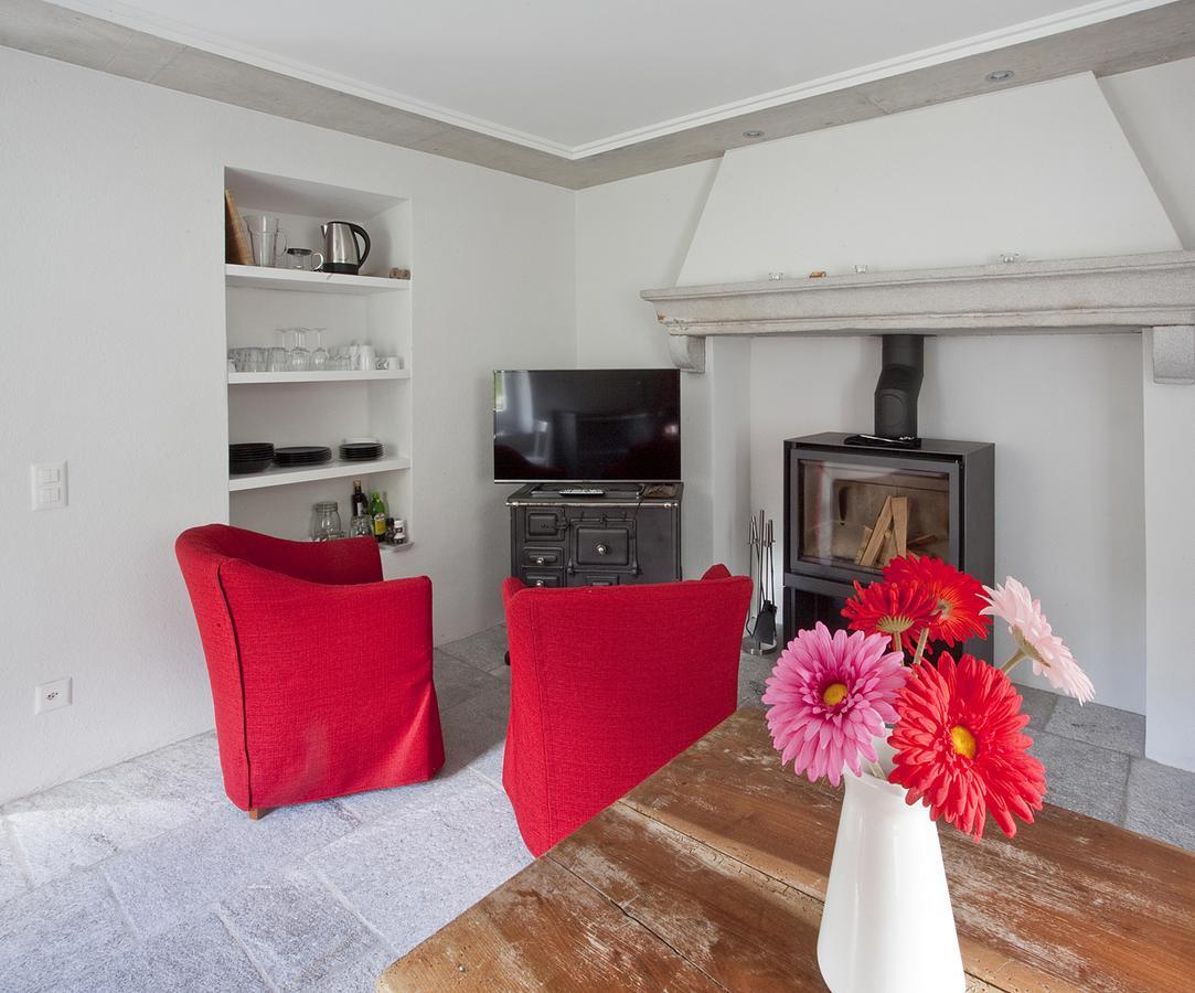Myverzasca Resort Casa Rossa Brione  ภายนอก รูปภาพ