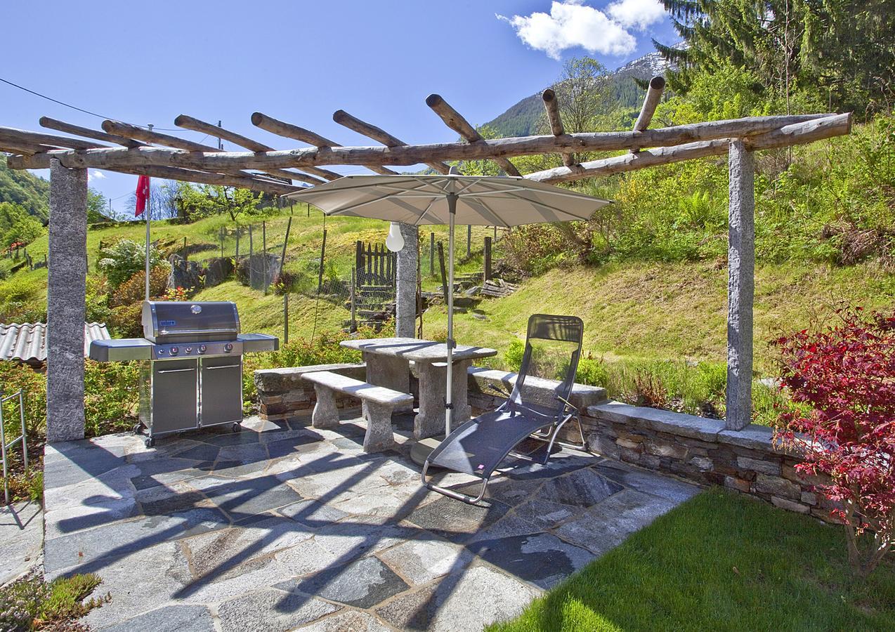 Myverzasca Resort Casa Rossa Brione  ภายนอก รูปภาพ