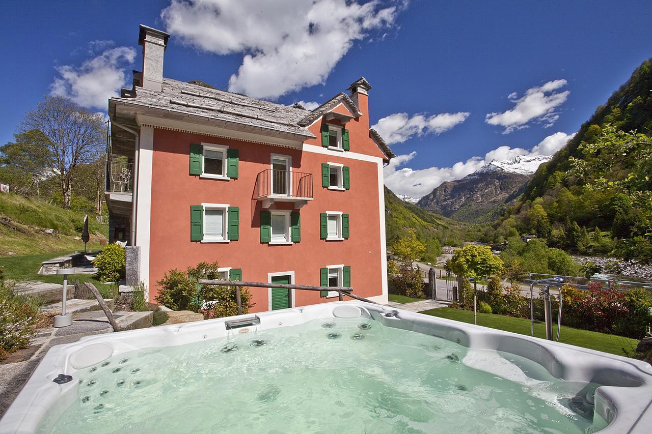 Myverzasca Resort Casa Rossa Brione  ภายนอก รูปภาพ
